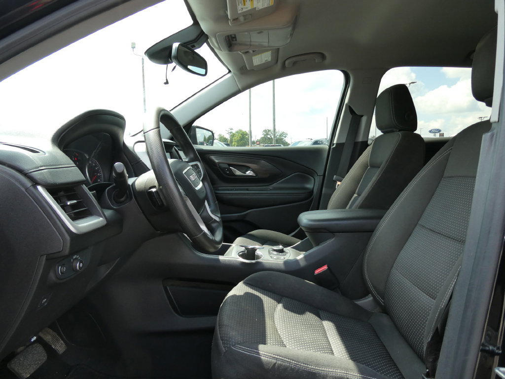 Certified 2024 GMC Terrain SLE w/ Driver Convenience Package FWD image 24