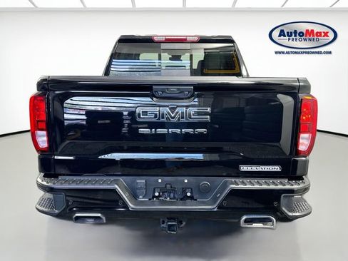 Used 2024 GMC Sierra 1500 Elevation w/ Elevation Premium Package AWD/4WD image 8