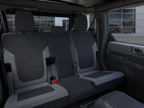 New 2025 Ford Bronco 4-Door image 36