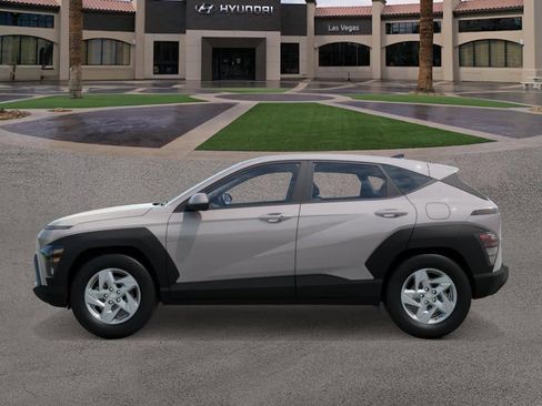 New 2026 Hyundai Kona SE image 3