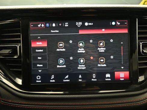 Used 2025 Dodge Durango R/T AWD/4WD image 30
