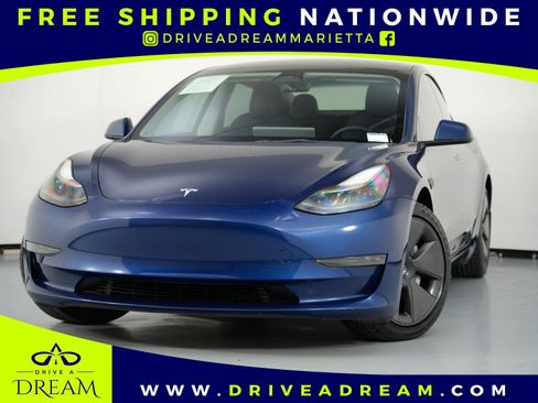 Used 2023 Tesla Model 3 Standard Range image 1