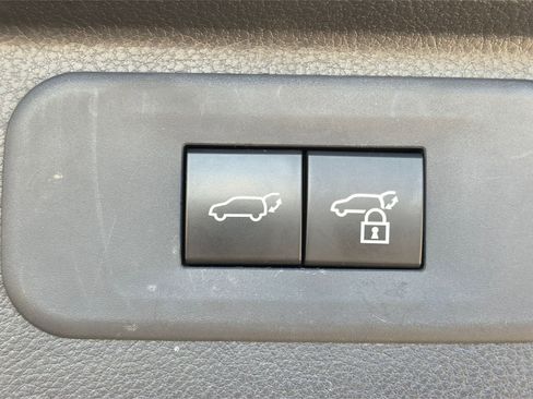 Used 2025 Toyota Grand Highlander FWD image 24