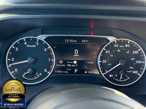 Used 2024 Nissan Rogue S image 12