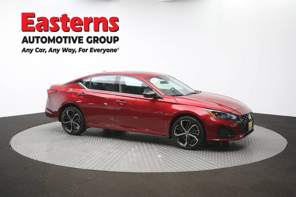 Used 2023 Nissan Altima 2.5 SR w/ SR Premium Package AWD/4WD image 48