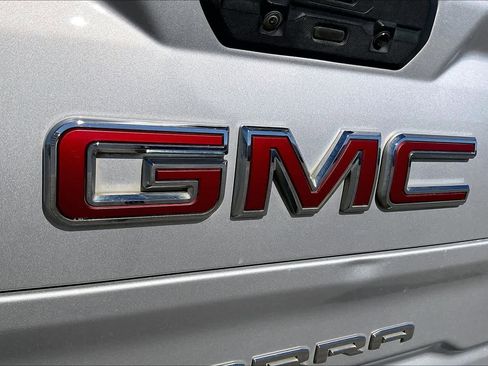 Used 2020 GMC Sierra 1500 SLT image 31
