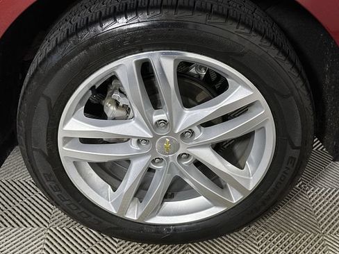 Used 2019 Chevrolet Equinox Premier FWD image 34