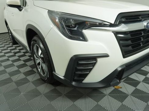 Used 2025 Subaru Ascent Premium AWD/4WD image 10