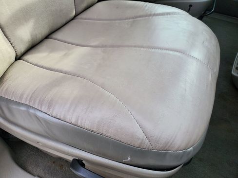 Used 2002 Dodge Grand Caravan SE image 36