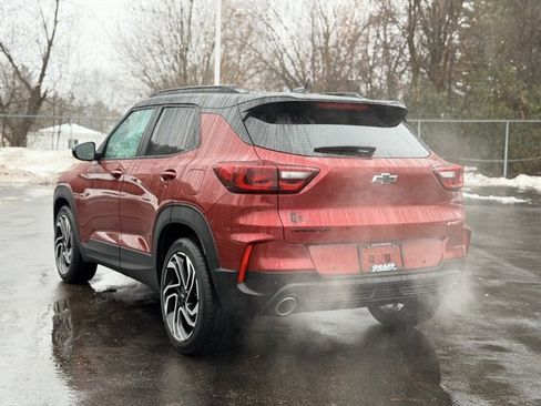 Certified 2024 Chevrolet TrailBlazer RS w/ Convenience Package image 5