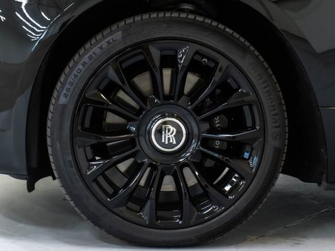 Used 2020 Rolls-Royce Dawn RWD image 61