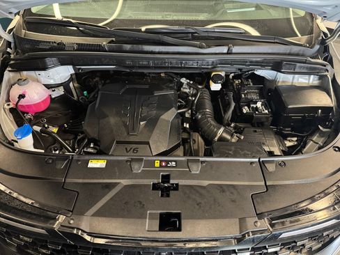 Used 2026 Kia Carnival SX Prestige FWD image 25