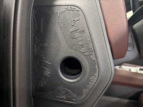 Used 2024 Ford Expedition Limited image 20