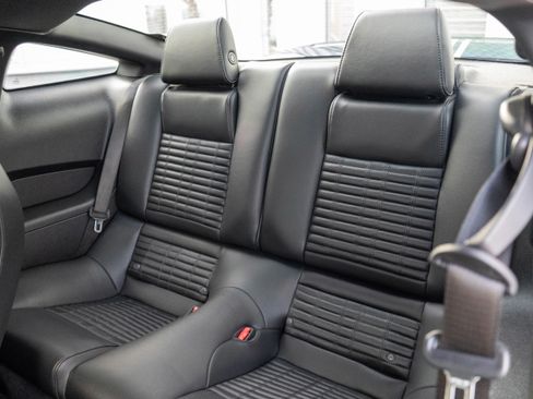 Used 2012 Ford Mustang Shelby GT500 w/ SVT Performance Pkg image 24