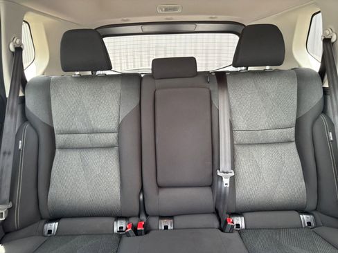 Used 2025 Nissan Rogue SV AWD/4WD image 40
