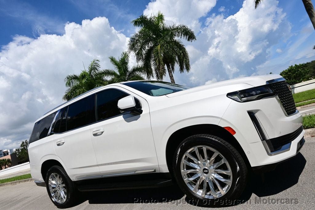 Used 2021 Cadillac Escalade Premium Luxury RWD image 1
