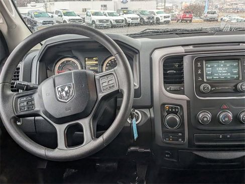 Used 2018 RAM 1500 Express w/ Express Value Package image 28