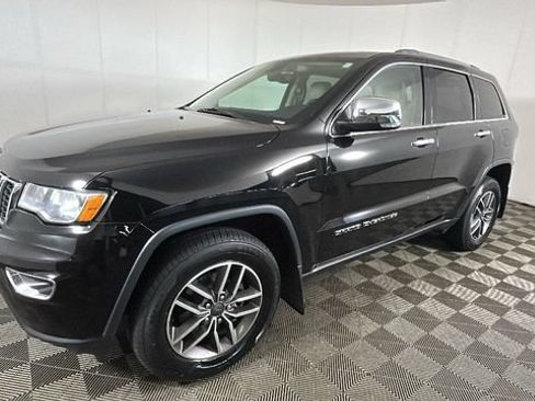 Used 2020 Jeep Grand Cherokee Limited AWD/4WD image 6