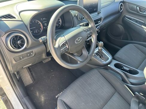 Used 2022 Hyundai Kona SEL image 15