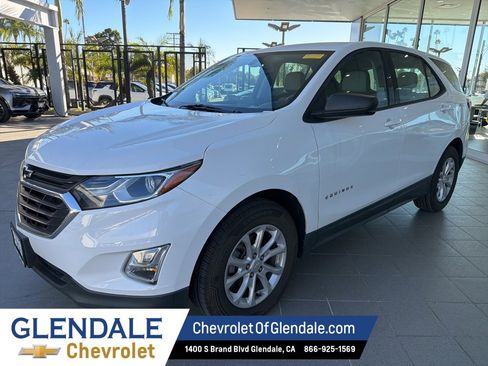 Certified 2019 Chevrolet Equinox LS w/ LPO, Cargo Package image 3