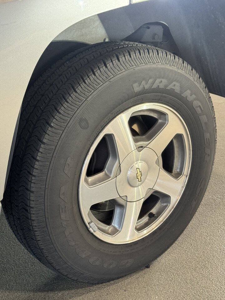 Used 2005 Chevrolet TrailBlazer LS AWD/4WD image 19