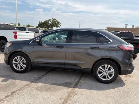 Used 2020 Ford Edge SEL w/ Cold Weather Package AWD/4WD image 5