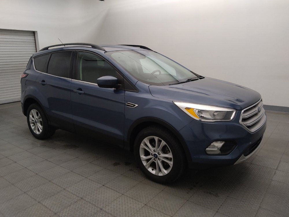 Used 2018 Ford Escape SE FWD image 11