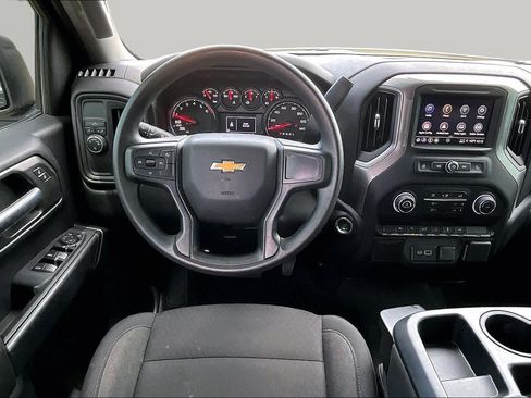 Used 2026 Chevrolet Silverado 1500 Custom RWD image 6