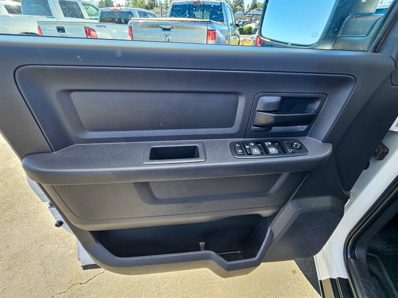 Used 2011 RAM 2500 ST w/ ST Popular Equipment Group AWD/4WD image 21