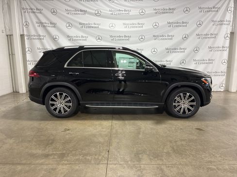 New 2026 Mercedes-Benz GLE 350 4MATIC image 3