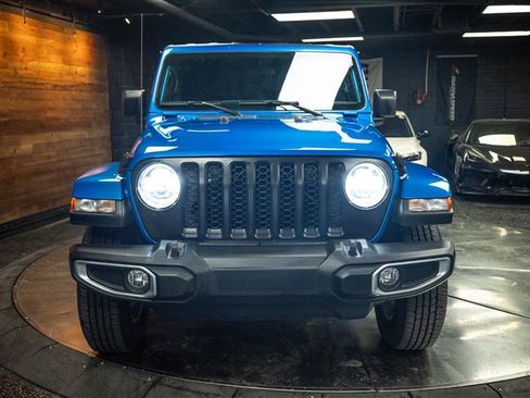 Used 2023 Jeep Gladiator Sport AWD/4WD image 4