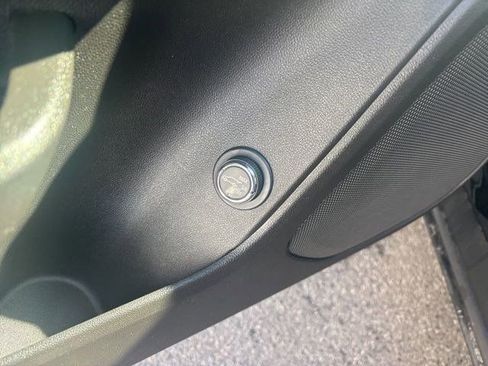 Used 2024 Chevrolet Blazer LT w/ Convenience Package image 15