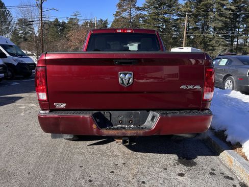 Used 2019 RAM 1500 Express w/ Express Value Package image 9