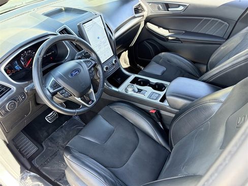 Used 2021 Ford Edge ST w/ Equipment Group 401A image 18