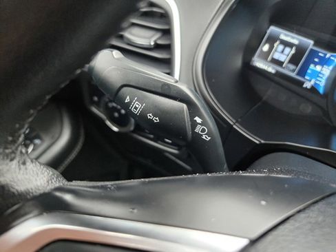 Certified 2024 Ford Edge Titanium image 22