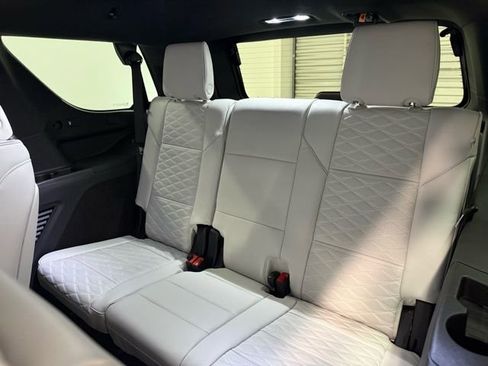 Used 2026 Cadillac Escalade Platinum Sport image 17