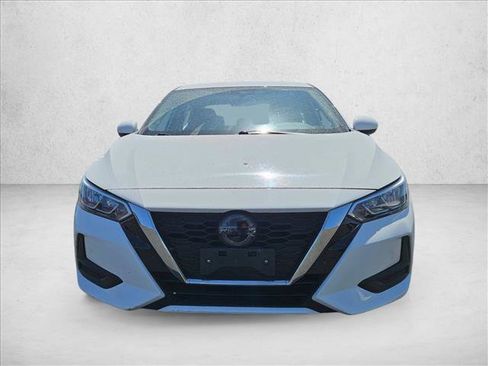 Used 2023 Nissan Sentra SV FWD image 2