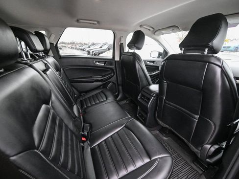 Certified 2024 Ford Edge SEL w/ Convenience Package image 28