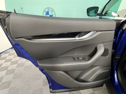 Used 2022 Maserati Levante Modena AWD/4WD image 27