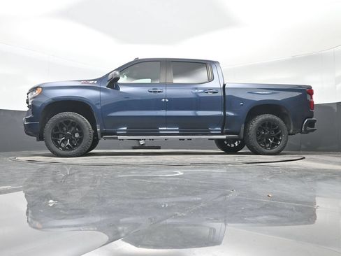 Used 2023 Chevrolet Silverado 1500 RST AWD/4WD image 27