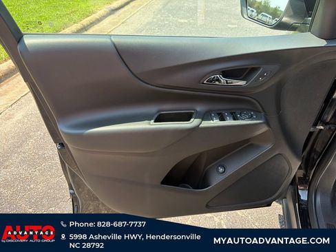 Used 2024 Chevrolet Equinox LT AWD/4WD image 8