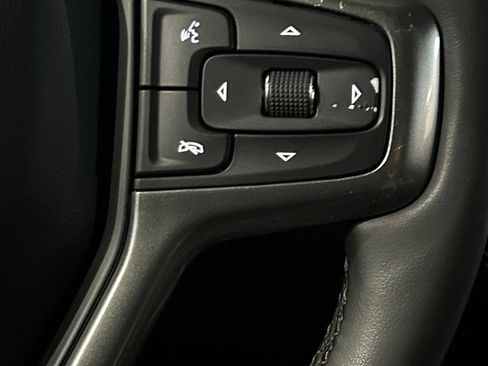 Used 2023 Chevrolet Suburban Premier AWD/4WD image 65