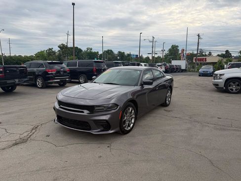 Used 2017 Dodge Charger SXT w/ Driver Confidence Group AWD/4WD image 7