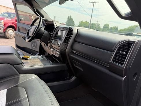Used 2021 Ford Expedition Max Limited AWD/4WD image 41
