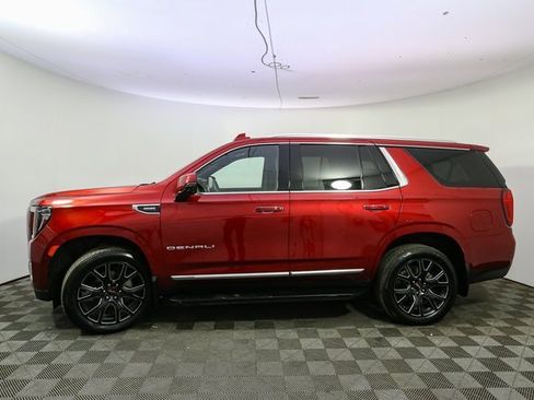 Used 2024 GMC Yukon Denali image 6