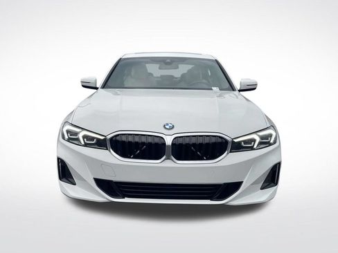 Used 2024 BMW 330i Sedan w/ Convenience Package RWD image 2