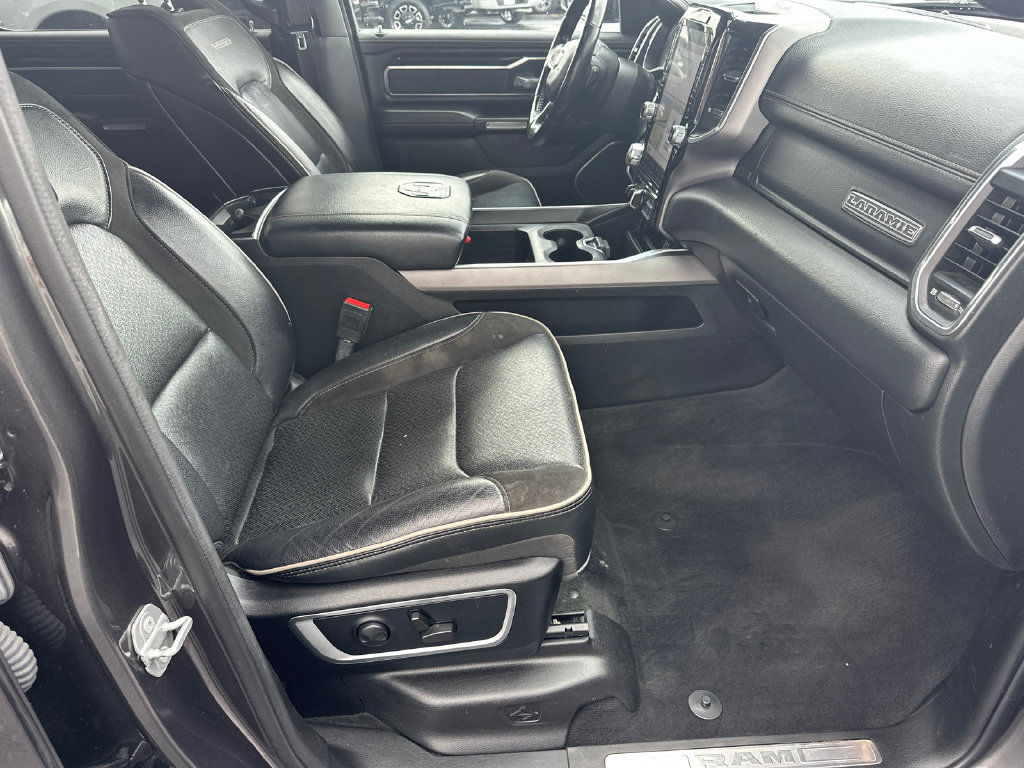 Used 2022 RAM 1500 Laramie AWD/4WD image 13