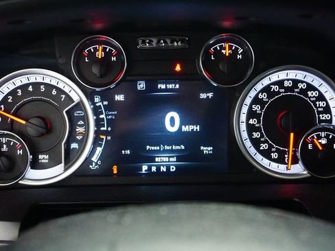 Used 2014 RAM 1500 Laramie w/ Convenience Group image 34