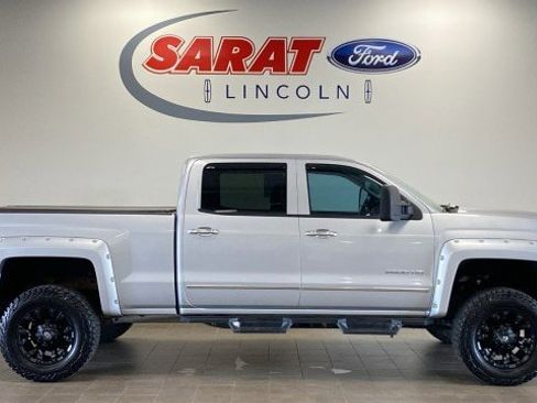 Used 2015 Chevrolet Silverado 2500 LTZ w/ Z71 Package, Off-Road AWD/4WD image 1