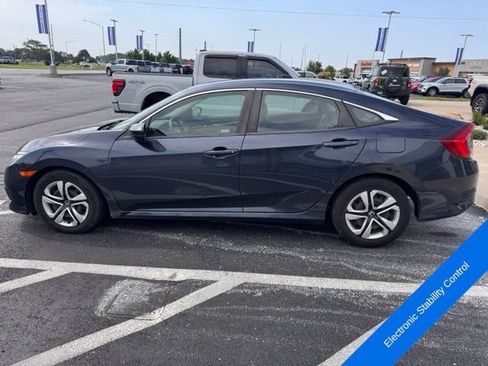Used 2018 Honda Civic LX image 9